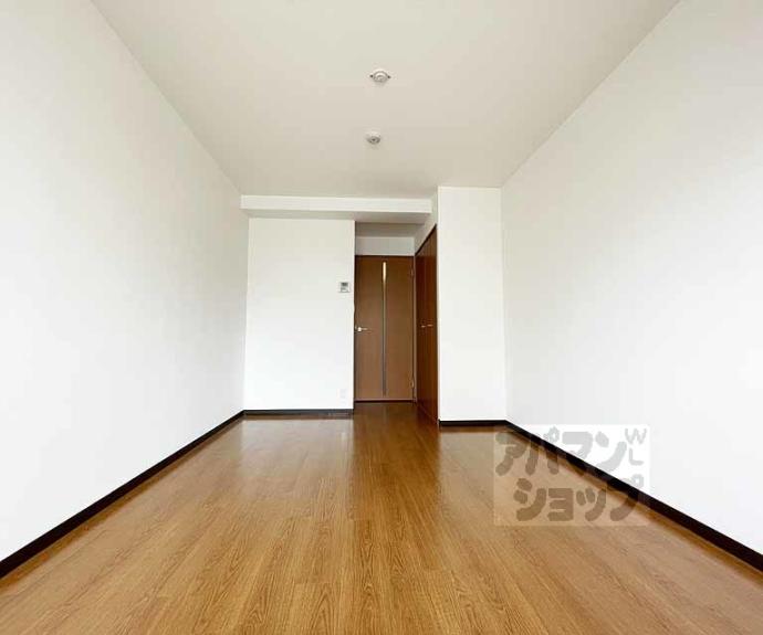 【アドバンス京都烏丸グルーブ】間取