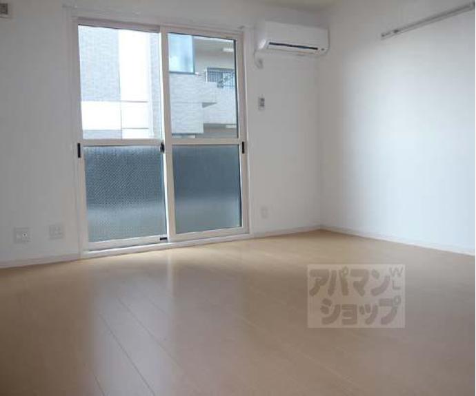 【セジュールKaMiNs】間取