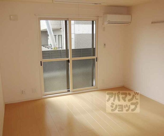 【セジュールＫａＭｉＮｓ】間取