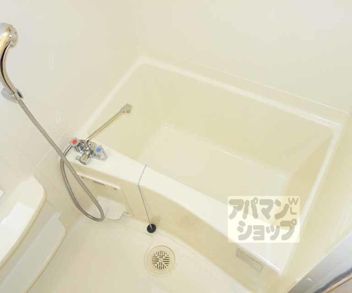 【エステムプラザ京都烏丸五条】間取