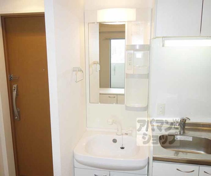 【エステムプラザ京都烏丸五条】間取