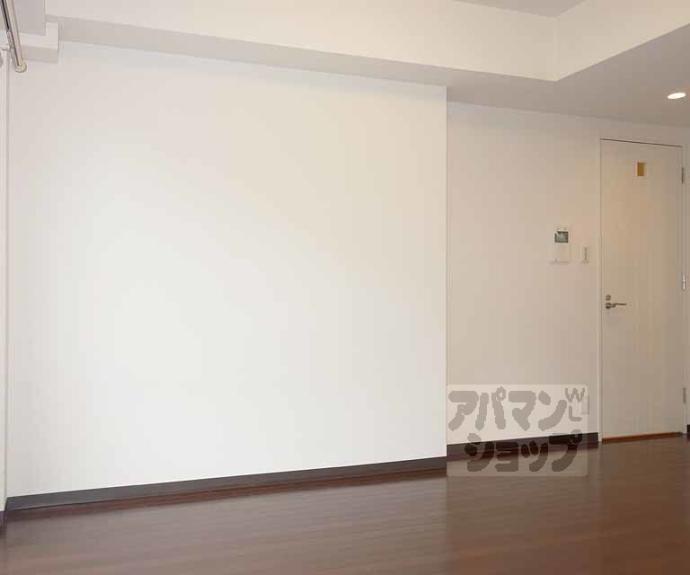 【エステムプラザ京都烏丸五条】間取