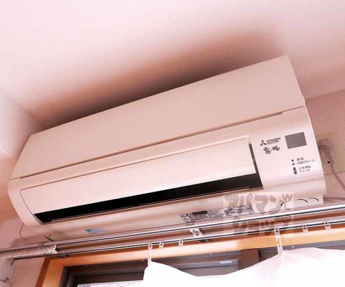 【コンフォーレ栗栖野】間取