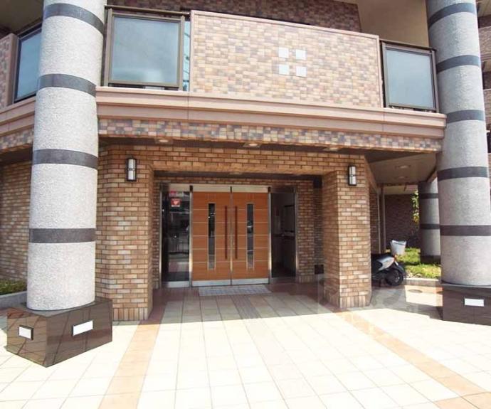 【パデシオン伏見深草】間取