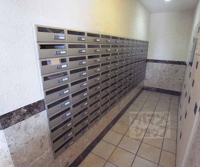 【パデシオン伏見深草】間取