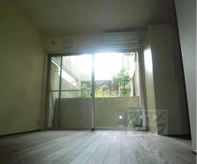 【Ｐａｒｋ　Ｓｉｄｅ　Ｍｉｂｕ】間取