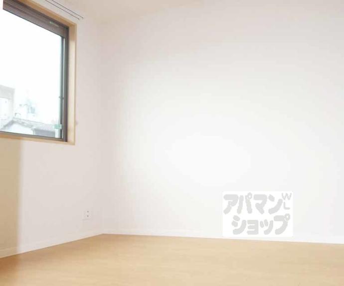 【シャーメゾン御所ノ内本町】間取