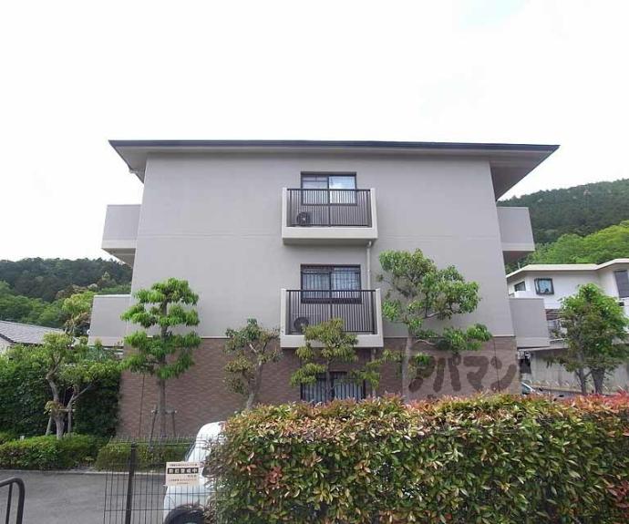 【ハーティス山科御陵A棟】間取