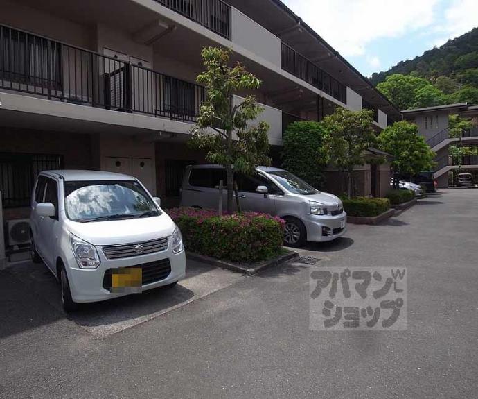 【ハーティス山科御陵A棟】間取