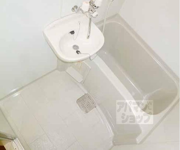 【レオパレスモンフレール】間取