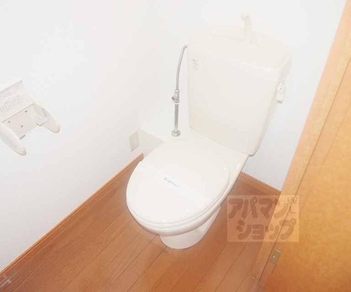 【西大路マンション】間取