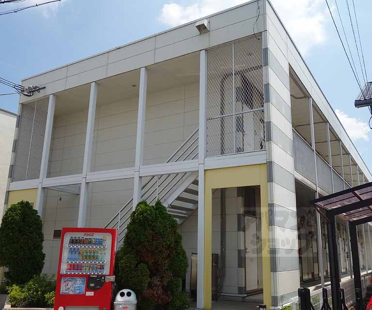 レオパレスクレスト