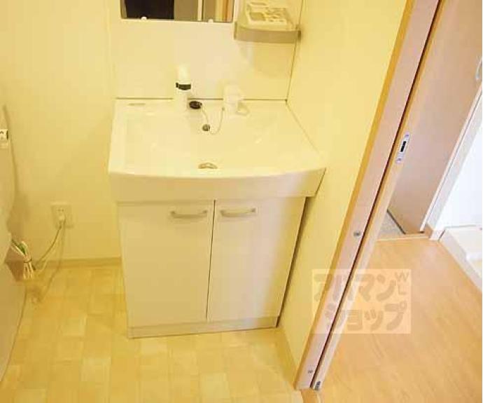 【サンブライト丹波口】間取