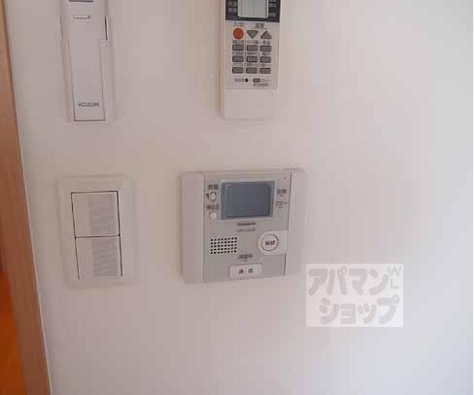 【サンブライト丹波口】間取