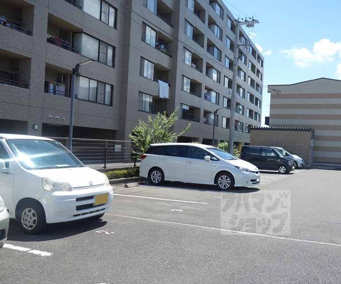 【レオパレスメゾンエトワール桂南】間取