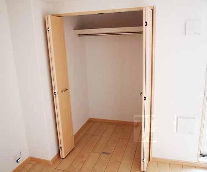 【レオーネ】間取