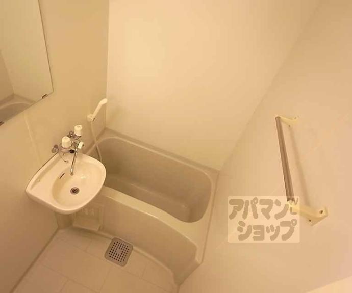 【レオパレスグローバルⅡ】間取