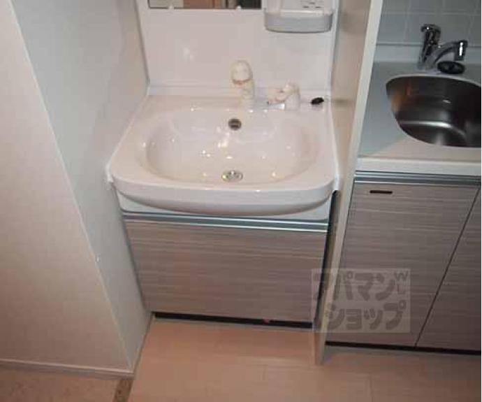 【スワンズ京都七条リベルタ】間取