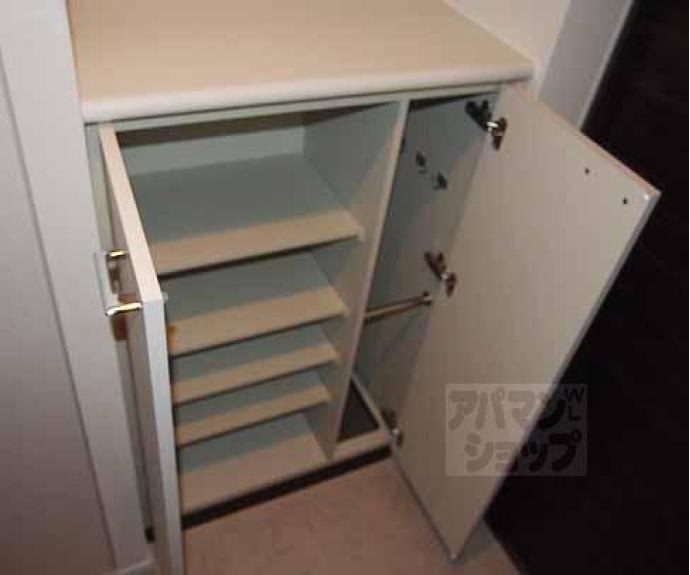 【スワンズ京都七条リベルタ】間取