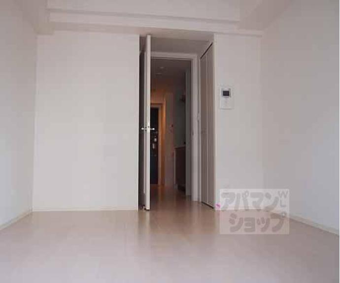 【スワンズ京都七条リベルタ】間取