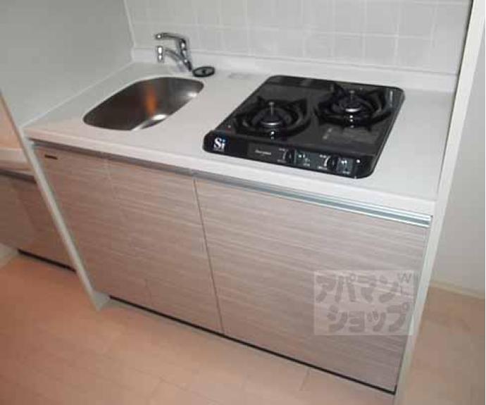 【スワンズ京都七条リベルタ】間取