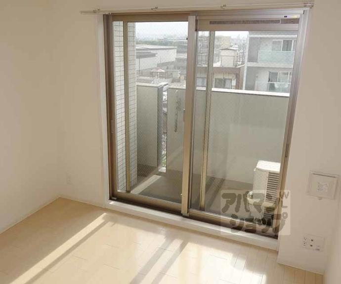 【スワンズ京都七条リベルタ】間取