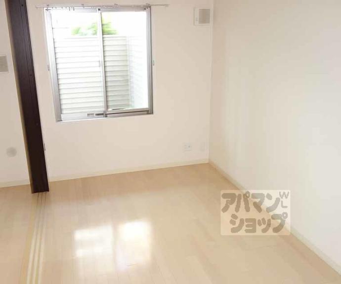 【カサドラーダ九条烏丸】間取