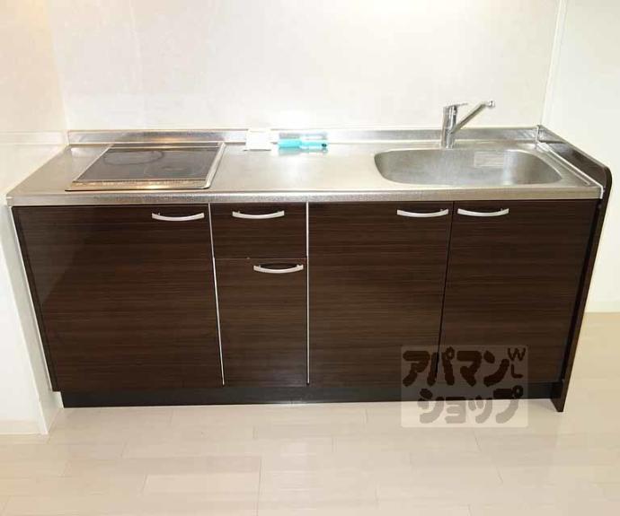 【カサドラーダ九条烏丸】間取