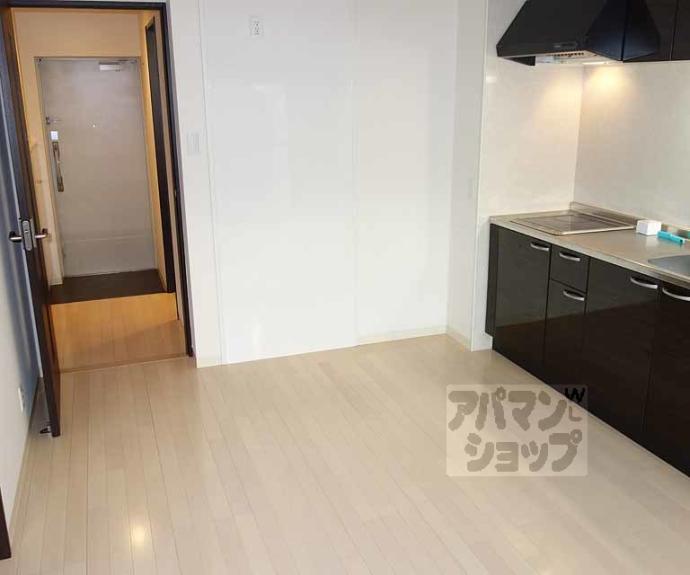 【カサドラーダ九条烏丸】間取