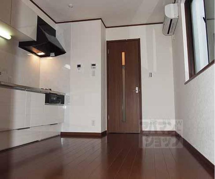 【ラーク】間取