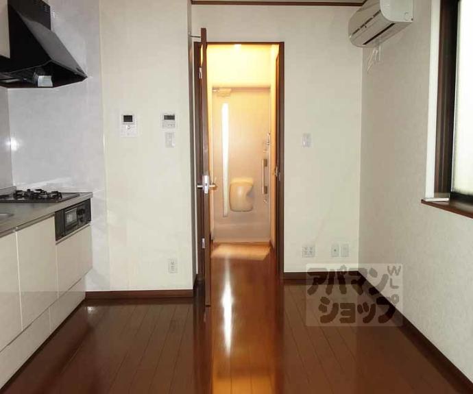 【ラーク】間取