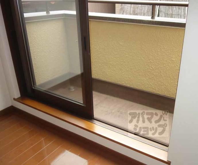 【ラーク】間取