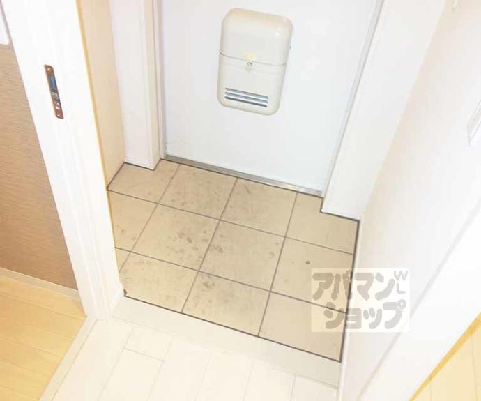 【アジュールコート久世】間取