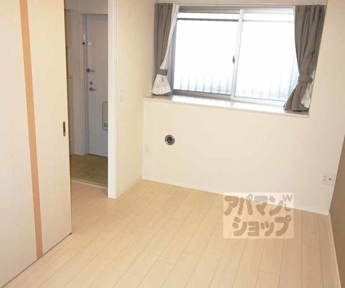 【アジュールコート久世】間取