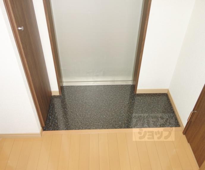 【アンプルールフェール西大路】間取