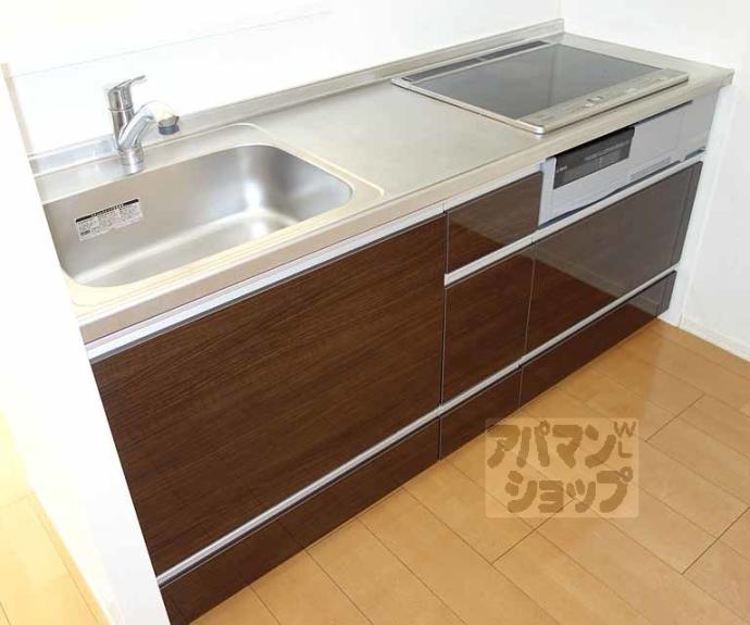 【サニーコートドエル】間取