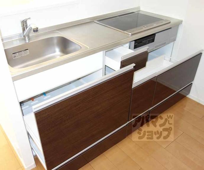 【サニーコートドエル】間取