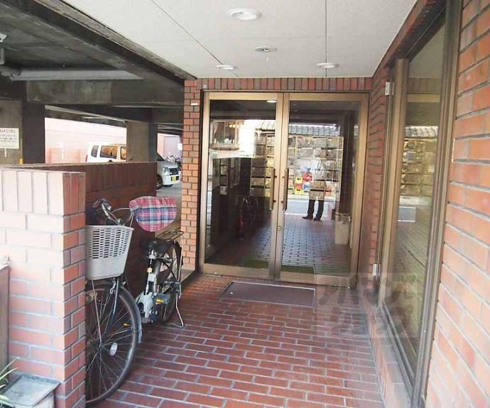 【本町スチューデントハイツ】間取