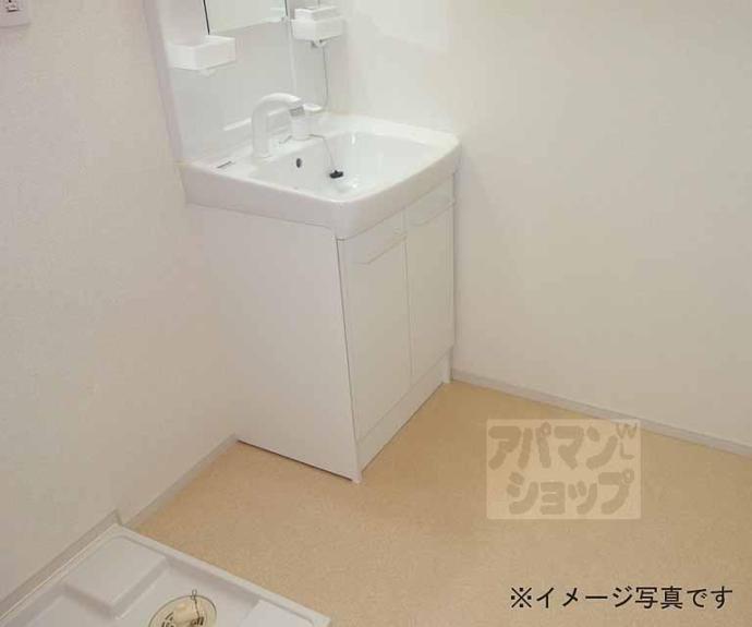 【フレイム パーク イースト】間取