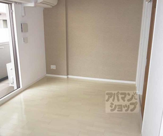 【ラポルテ古都音】間取