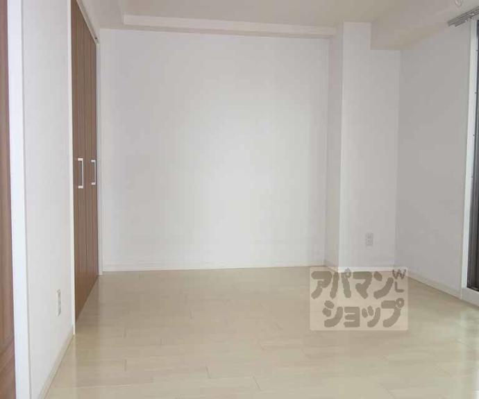 【ラポルテ古都音】間取