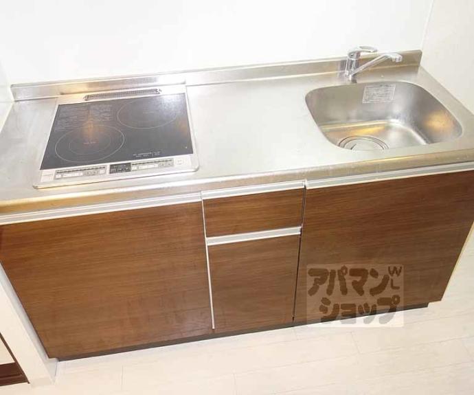 【サンモールコート十条】間取