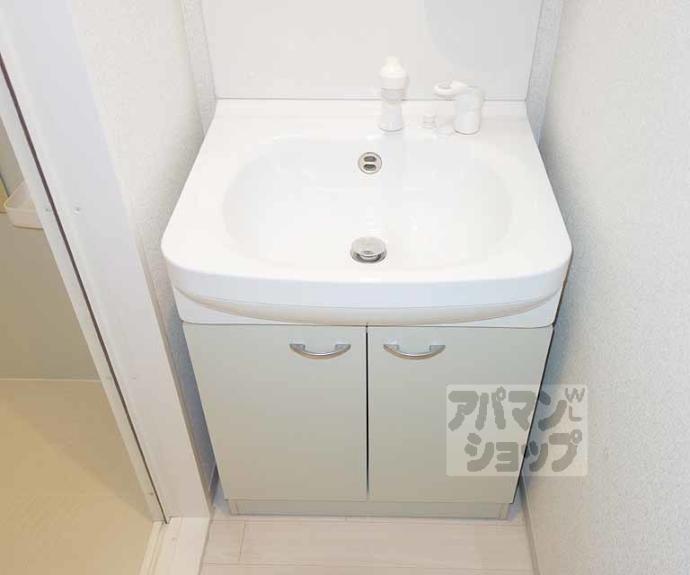 【サンモールコート十条】間取