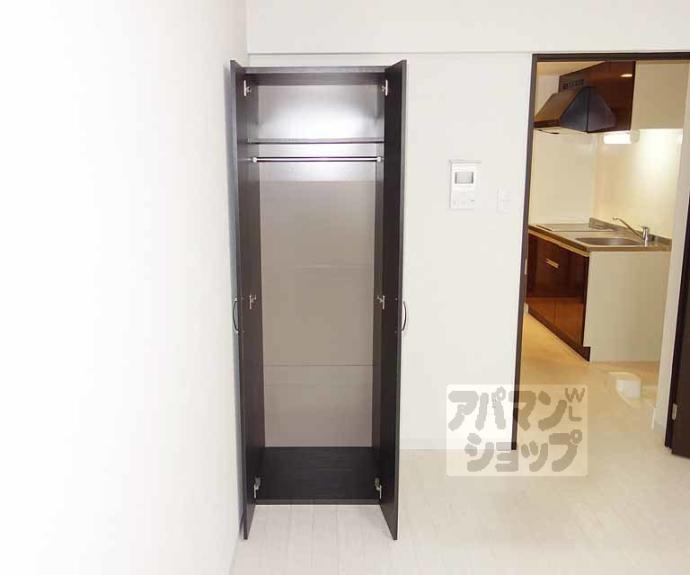 【サンモールコート十条】間取