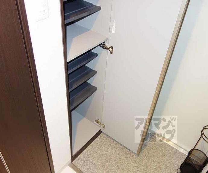 【サンモールコート十条】間取