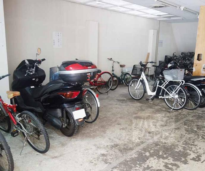 【本町マンション】間取