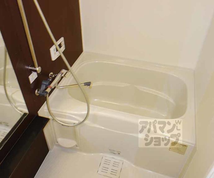 【ルーエ五条堀川】間取