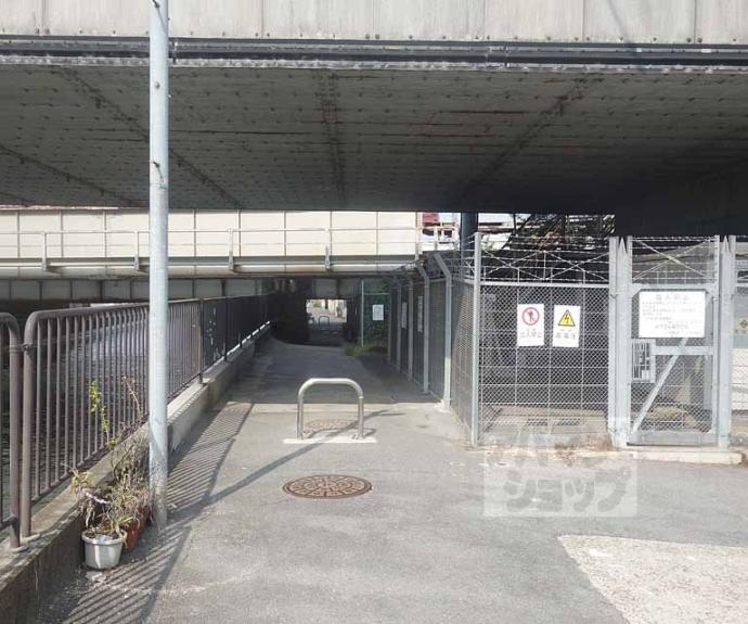 【グローリーハイツ東福寺】間取