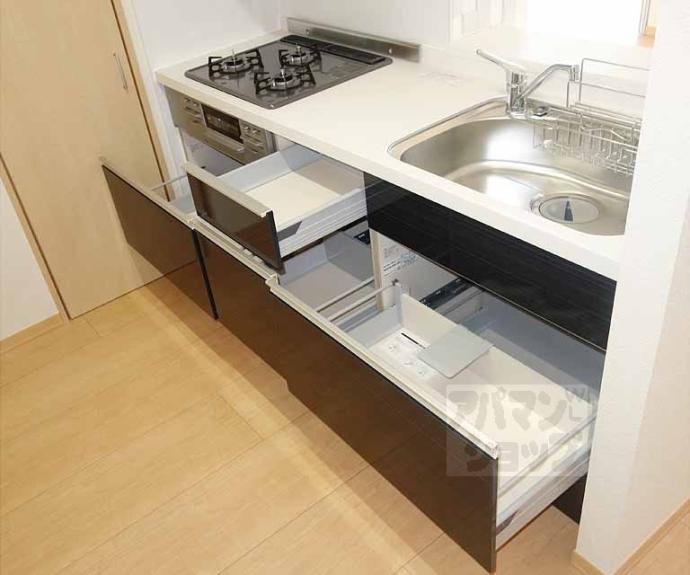 【シャーメゾン シアラ】間取