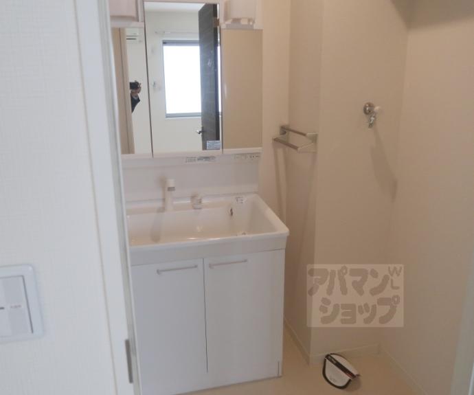 【シャーメゾン西大路】間取